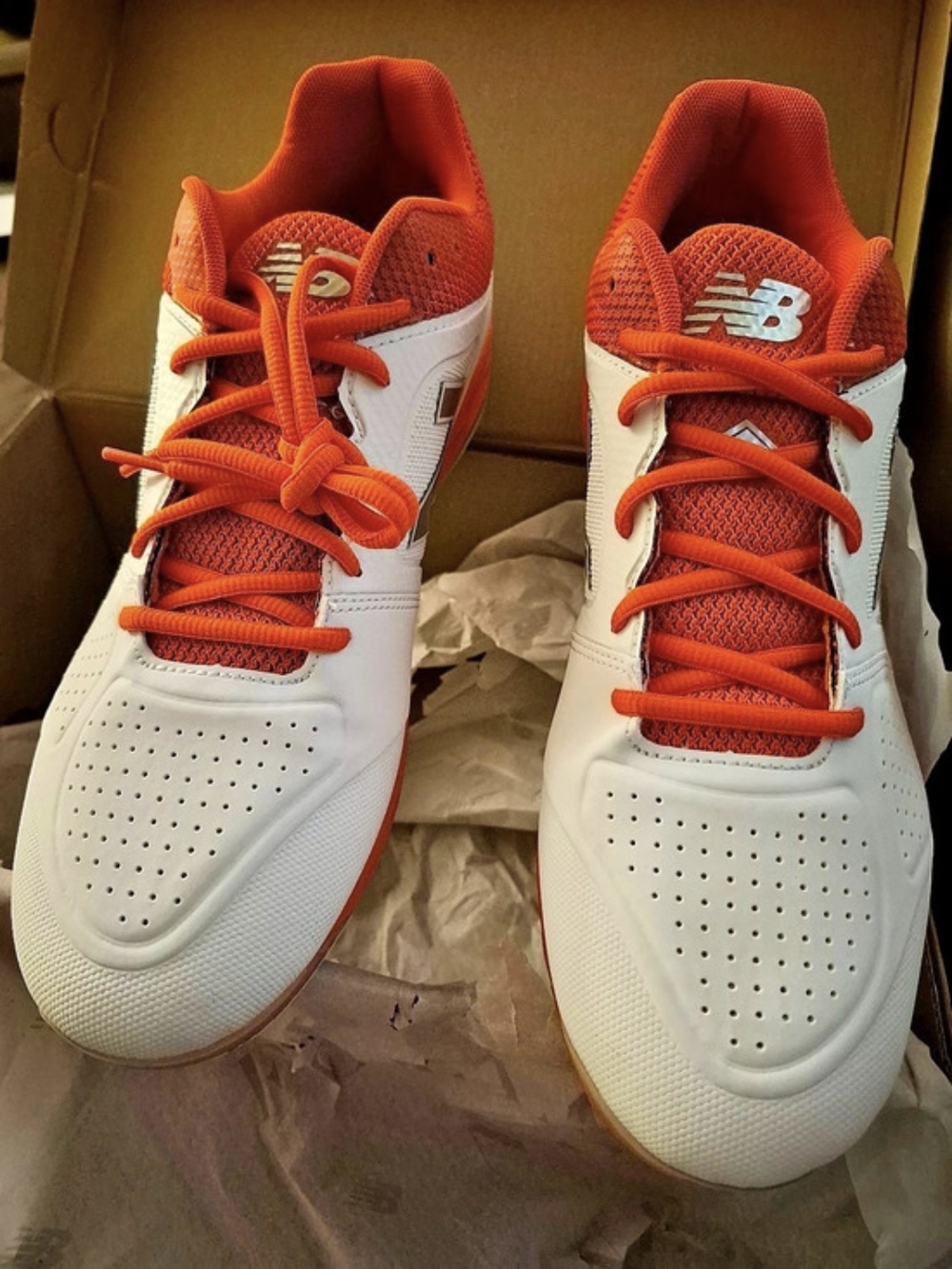 New Balance Fresh Foam X 3000v7 Metal Baseball Cleats White Silver Logo